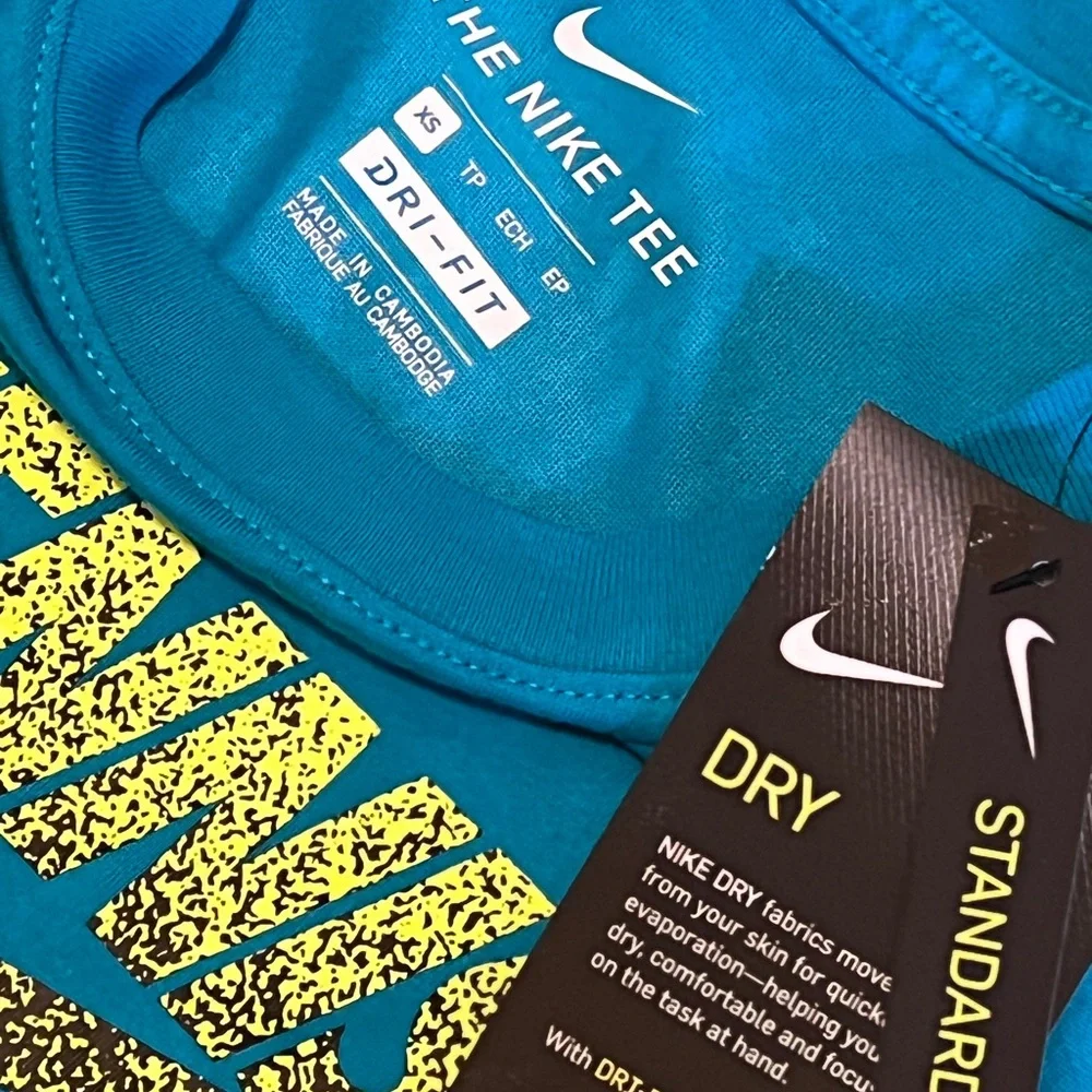 NWT Nike Dri-Fit Turquoise Tennis Tee with Yellow Graphic Mens Sz XS